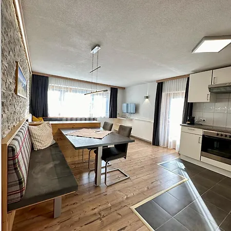Haus Wierer Apartment